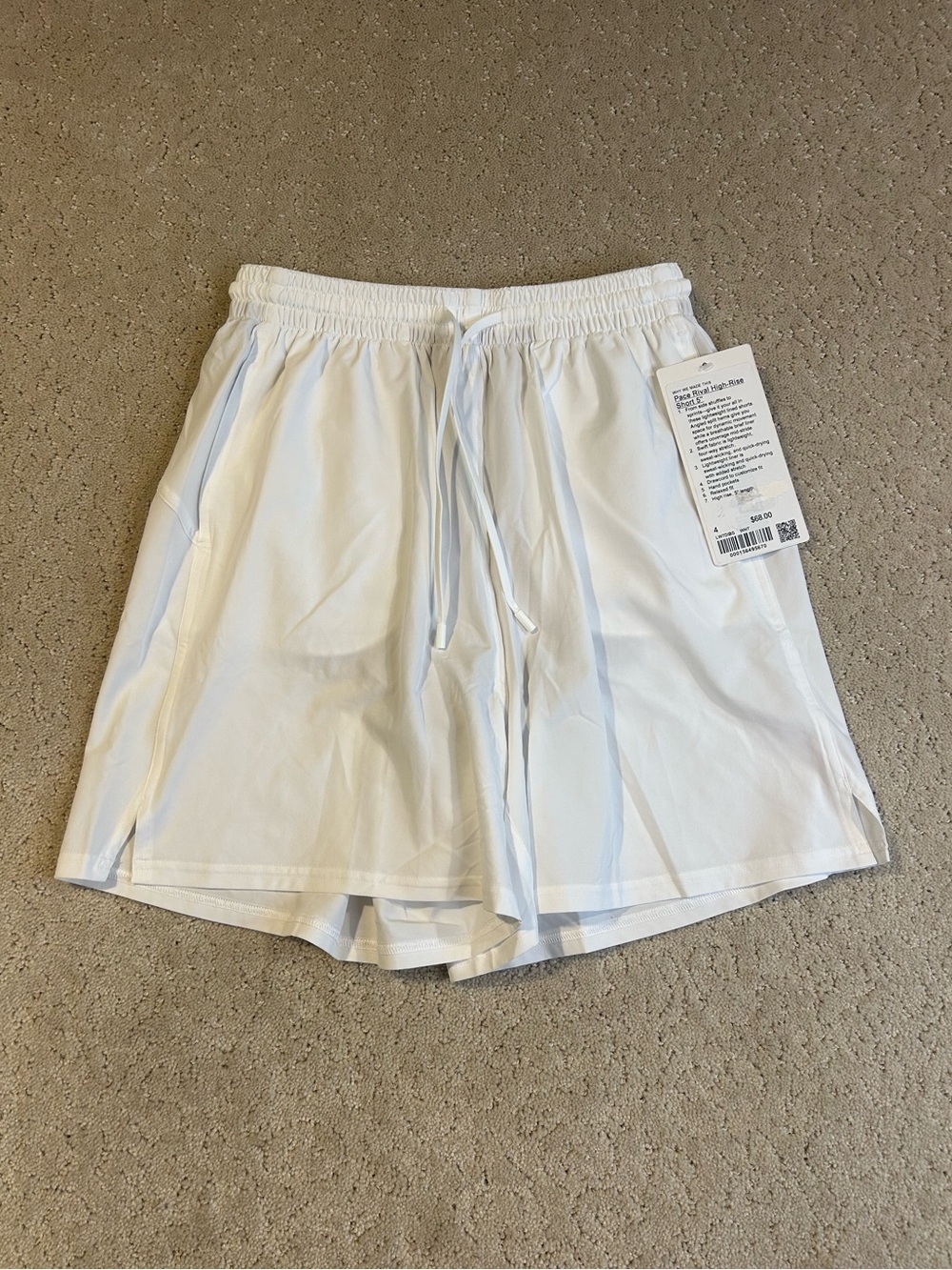 NWT Lululemon Pace Rival High-Rise Short 5" White Womens Size 4
